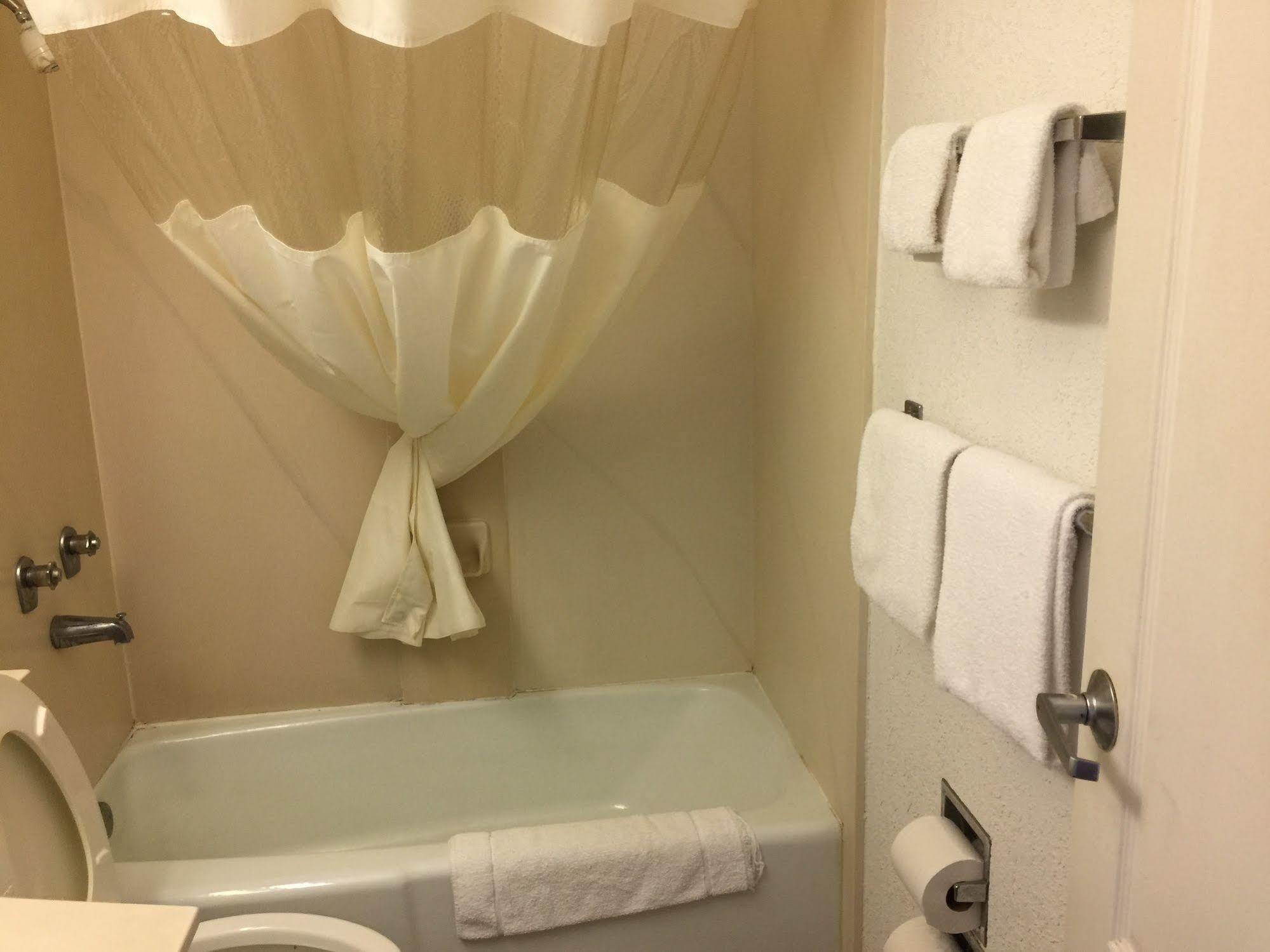 Red Roof Inn Perrysburg Dış mekan fotoğraf