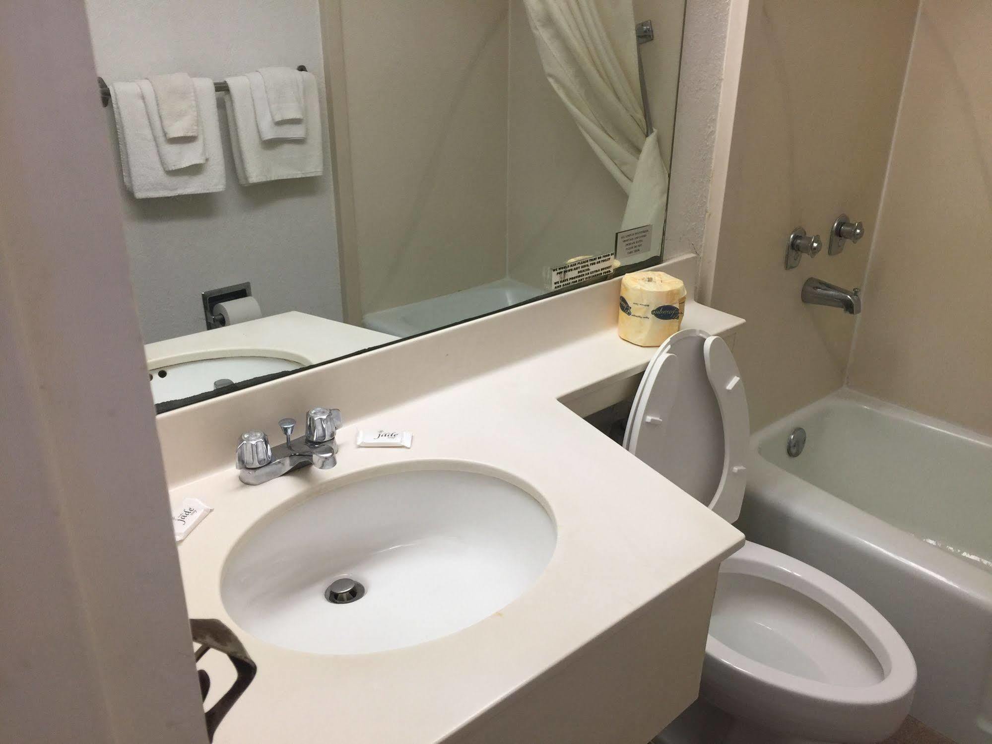 Red Roof Inn Perrysburg Dış mekan fotoğraf